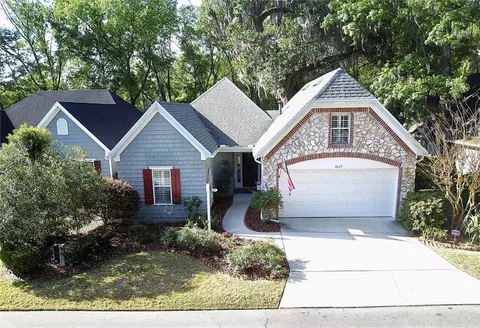 4317 NW 10th Pl, Gainesville, FL 32605