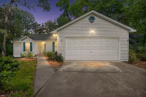 1047 NW 41st Dr, Gainesville, FL 32605