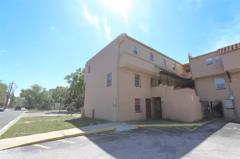 914 SW 8th Ave #19, Gainesville, FL 32601