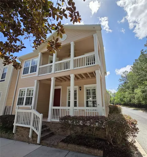 11685 NW 19th Pl, Gainesville, FL 32606