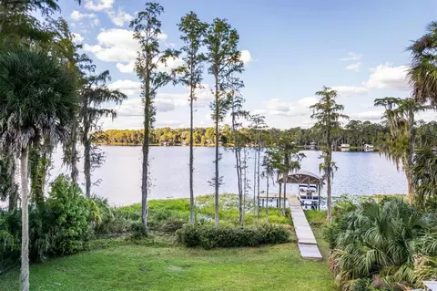 25608 Devonia St, Melrose, FL 32666