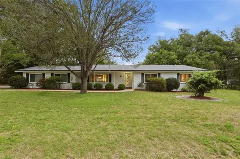 2921 NW 30th Ter, Gainesville, FL 32605