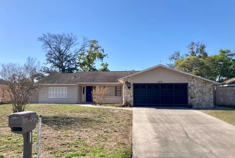 2433 Waterfall Dr, Spring Hill, FL 34608