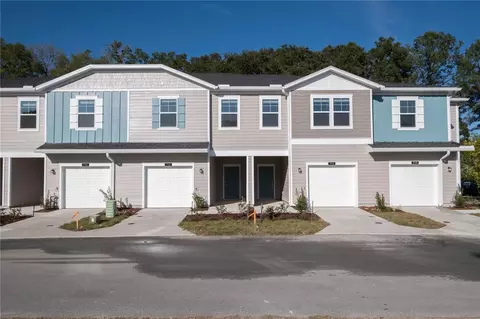 704 NW 126th Ter, Newberry, FL 32669