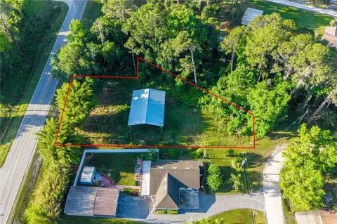 218 Pine Dr, Crescent City, FL 32112
