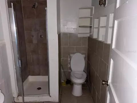Bath - 31 NW 4th St, Williston, FL 32696 photo 1 of 3