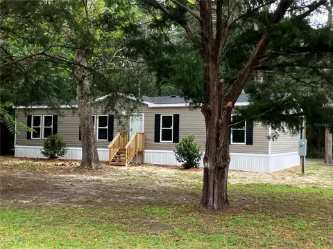 16598 NW 80th Ave, Trenton, FL 32693