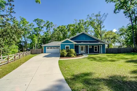 109 SW Round House Ct, Fort White, FL 32038