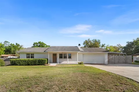 25618 SW 19th Ave, Newberry, FL 32669