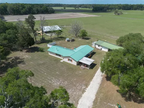 3019 SE 90th Ave, Newberry, FL 32669