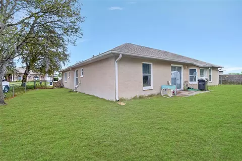 Exterior - 5143 SW 155th Loop, Ocala, FL 34473 photo 7 of 8