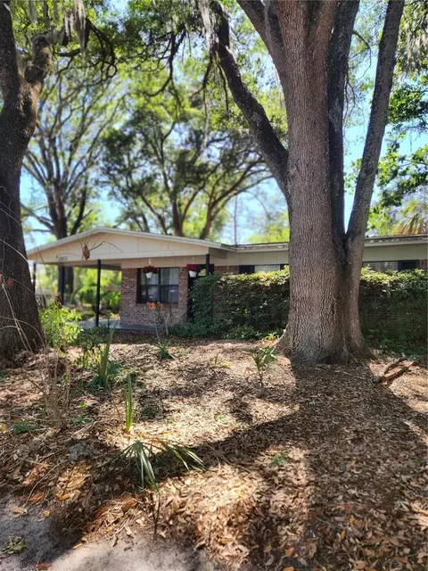 2822 NE 16th Dr, Gainesville, FL 32609