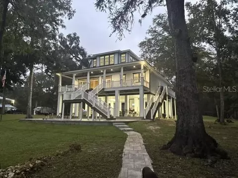 12890 NE 21st Ter, Branford, FL 32008