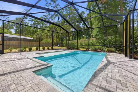 Exterior - 3636 NW 49th Dr, Gainesville, FL 32606 photo 3 of 7