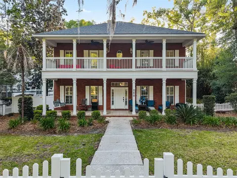 240 SW 131st St, Newberry, FL 32669