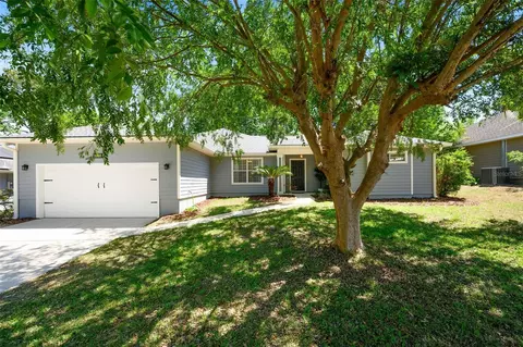 1015 NW 89th Dr, Gainesville, FL 32606