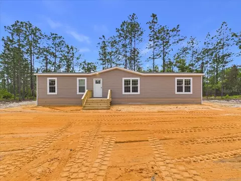 137 Beulah Dr, Hawthorne, FL 32640