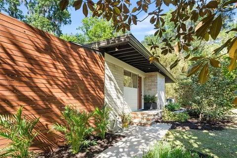 1110 NW 36th Rd, Gainesville, FL 32609