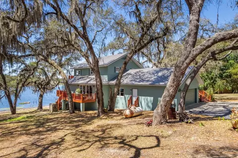 111 Kirby Trl, Melrose, FL 32666