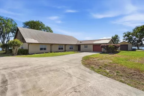 Exterior - 229 Lake Ida Point Dr, Interlachen, FL 32148 photo 1 of 4