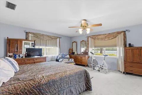 Bedroom - 229 Lake Ida Point Dr, Interlachen, FL 32148 photo 6 of 7