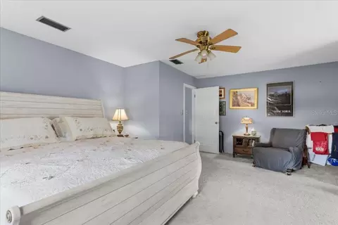 Bedroom - 229 Lake Ida Point Dr, Interlachen, FL 32148 photo 5 of 7