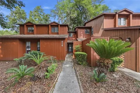 852 SW 58th Ter, Gainesville, FL 32607