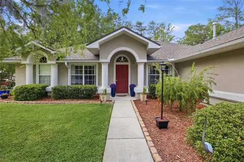 1106 NW 101st Dr, Gainesville, FL 32606