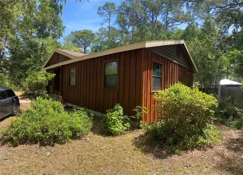 1231 NE 9th St W, Gainesville, FL 32601