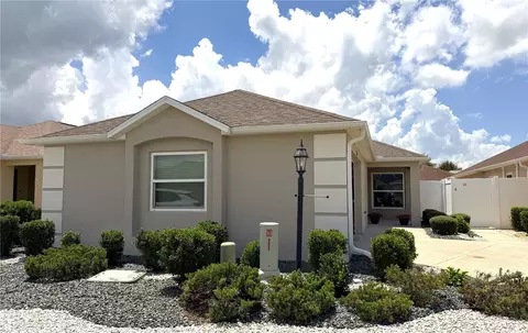 9188 SE 166th Sprung Ln, The Villages, FL 32162
