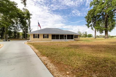 300 SW Brighton Ct, Fort White, FL 32038