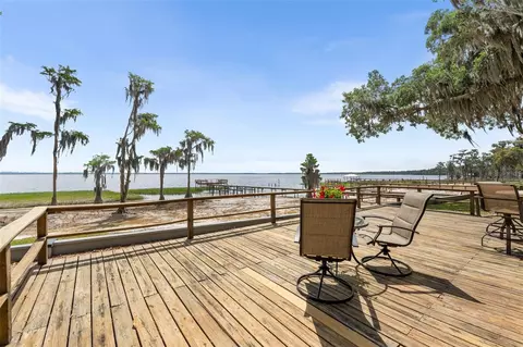 Exterior - 21134 NE 101st Ave, Earleton, FL 32631 photo 6 of 8