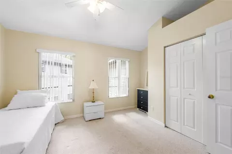 Bedroom - 21134 NE 101st Ave, Earleton, FL 32631 photo 4 of 5