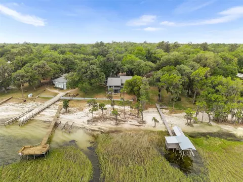 View/Area - 21134 NE 101st Ave, Earleton, FL 32631 photo 3 of 9