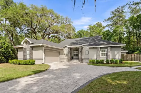 8701 SW 46th Ln, Gainesville, FL 32608