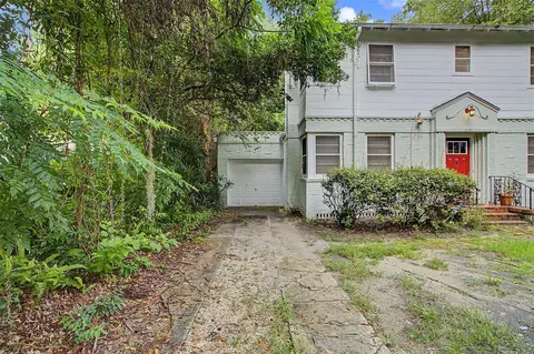 Exterior - 2721 SW 3rd Pl, Gainesville, FL 32607 photo 11 of 16