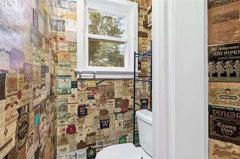 Bath - 2721 SW 3rd Pl, Gainesville, FL 32607 photo 1 of 3
