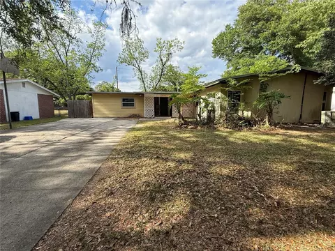 1610 NE 19th Pl, Gainesville, FL 32609