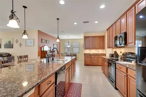 Kitchen - 5407 74th Pl E, Ellenton, FL 34222 photo 1 of 7