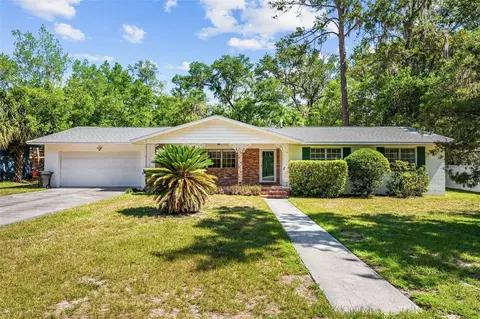 3716 SW 6th Pl, Gainesville, FL 32607