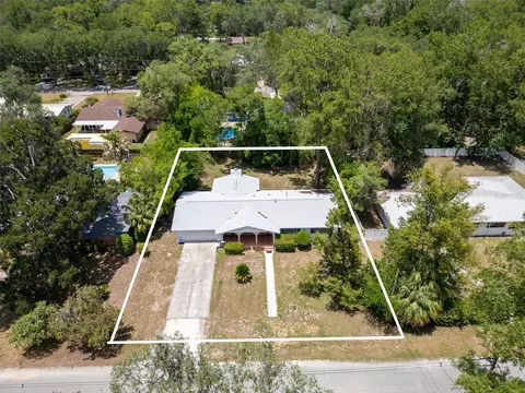 View/Area - 3716 SW 6th Pl, Gainesville, FL 32607 photo 2 of 4
