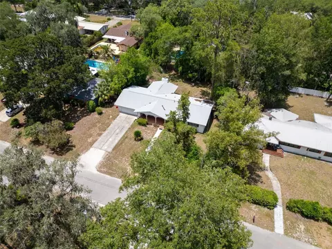 View/Area - 3716 SW 6th Pl, Gainesville, FL 32607 photo 3 of 4