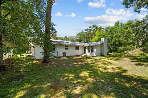 Exterior - 3716 SW 6th Pl, Gainesville, FL 32607 photo 1 of 7