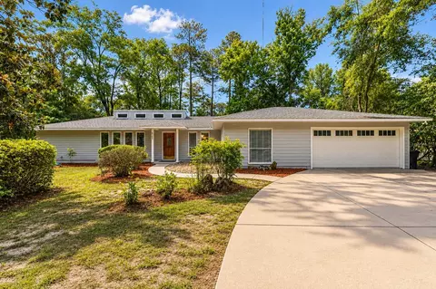 6103 NW 52nd Ter, Gainesville, FL 32653