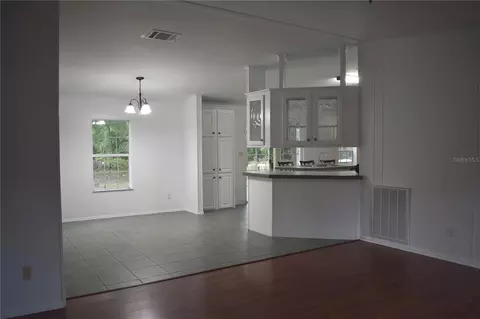 8231 NE 111th St, Bronson, FL 32621 photo 2