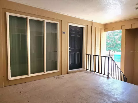 Exterior - 507 NW 39th Rd #237, Gainesville, FL 32607 photo 2 of 7
