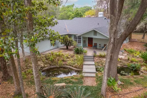 818 NW 202nd St, Newberry, FL 32669