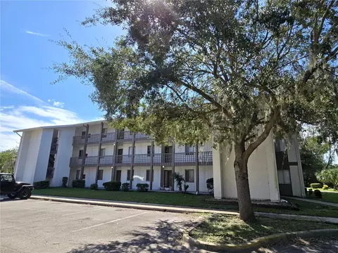 6519 W Newberry Rd #204, Gainesville, FL 32605