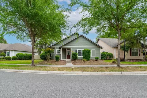 7443 SW 80th Dr, Gainesville, FL 32608