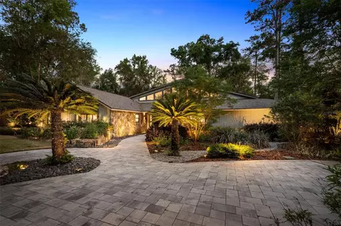2261 NW 24th Ave, Gainesville, FL 32605